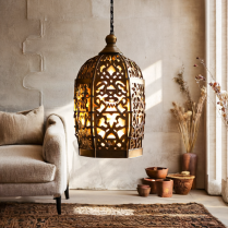 Choosing a Moroccan Lantern for Boho Living Rooms