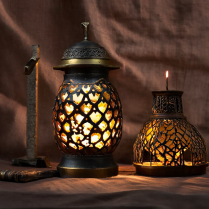 The Craftsmanship Behind Moroccan Lantern Metalwork