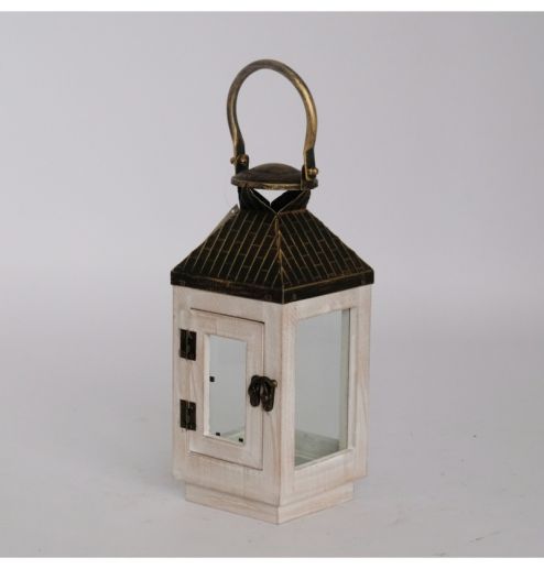 Metal Wind Lanterns Modern Iron Wood Candle Holders Heart Flower Pattern Hollow Out Design Garden Decorations