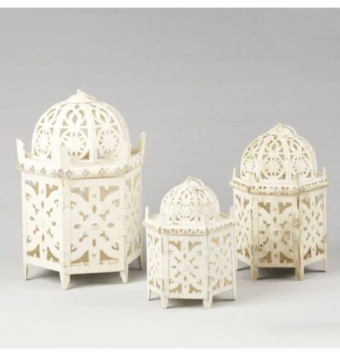 Iron Table Standing Candle Holders Metal Lanterns Candle Jars Outdoor Metal Wind Lamps