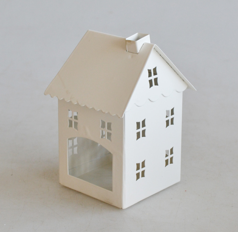 Small Metal Wind Lamp Garden Style Christmas Lantern Candle Holder for Home and House Decoration JL010098