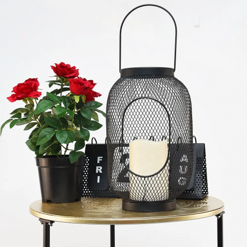 Modern Design Night Atmosphere Lanterns Cylindrical Black Lantern with Handle Candle Holder